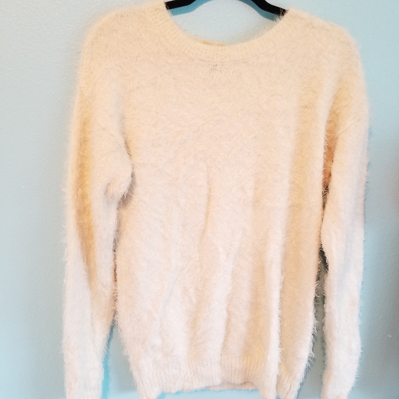 Sweater - Picture 2 of 2